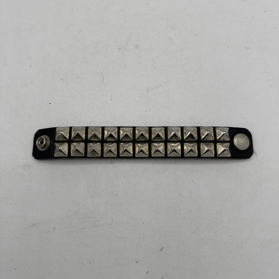 Vintage Leather Studded Cuff Bracelet Punk Rock Bangle 80s 90s - Image 3 of 4