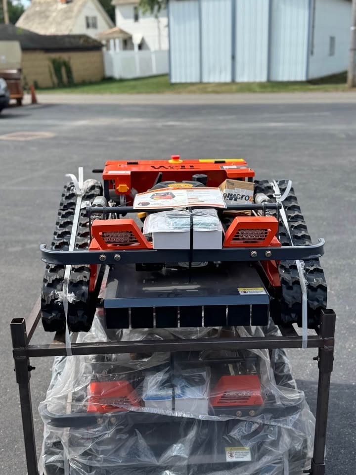 TPM Industrial Robotic Remote Control Lawn, Hill, Bank Mower / Tracked ...