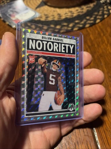 2025 Panini Mosaic - Notoriety Dillon Gabriel #19 Mosaic Prizm (RC)
