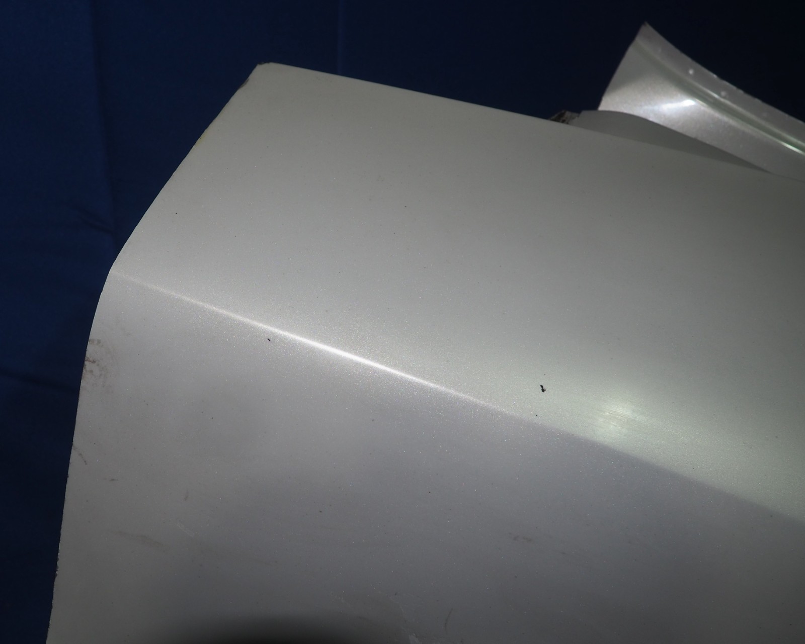 2014-2018 Bentley Continental GTC Convertible Rear Left Rear Quarter Cut Note