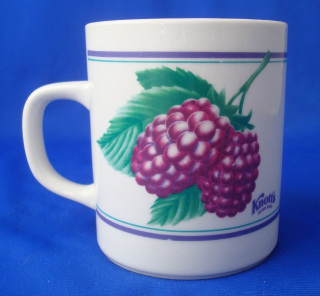 coffee mug cup Knott's Berry Farm boysenberries ceramic eBay