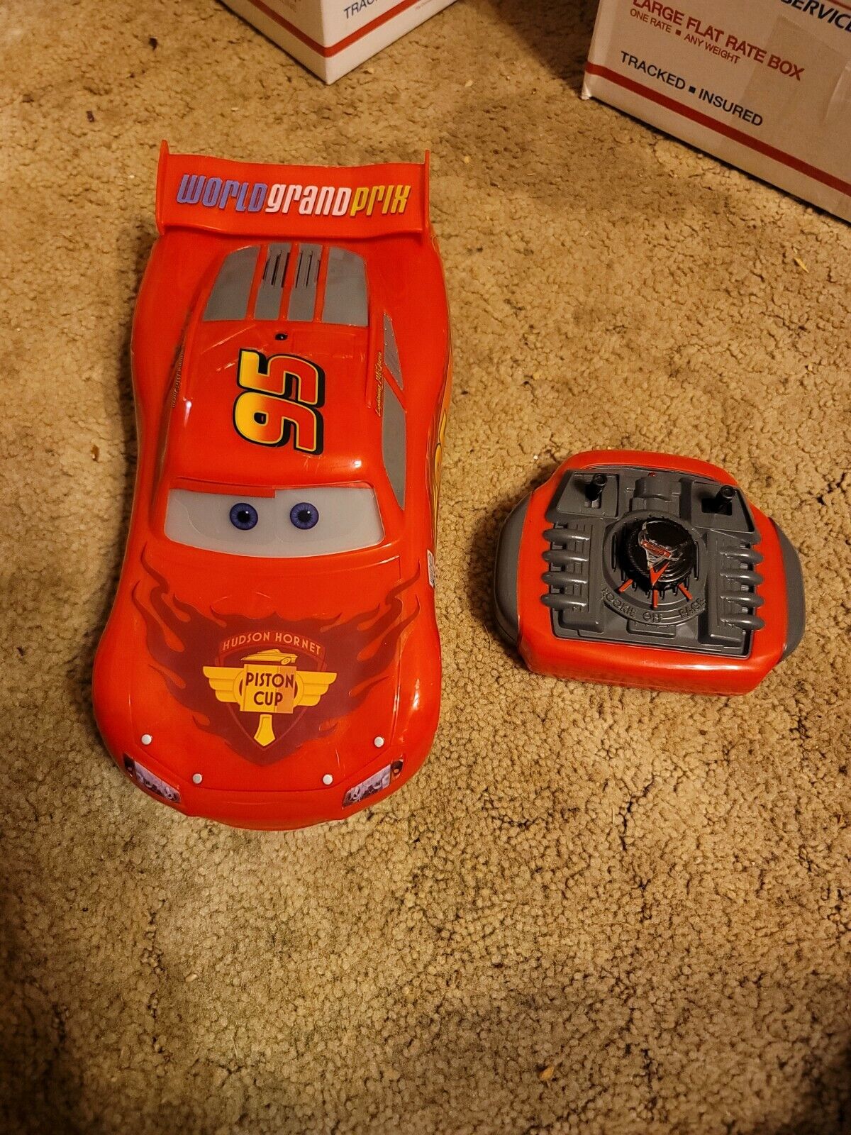 2011 RC Disney Pixar Lightning McQueen Spin Master Toy Vehicle with Remote 12"