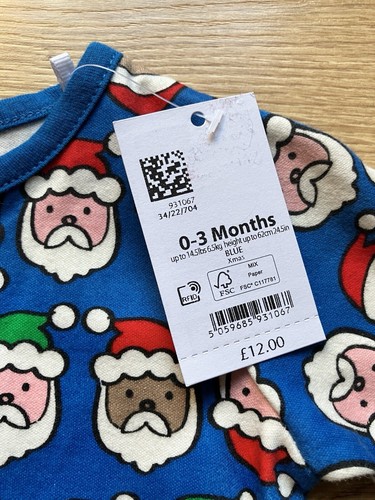 Baby Boy 0-3 months Christmas NEW Sleepsuit Pyjama BNWT Santa Outfit Babygrow - Picture 4 of 9