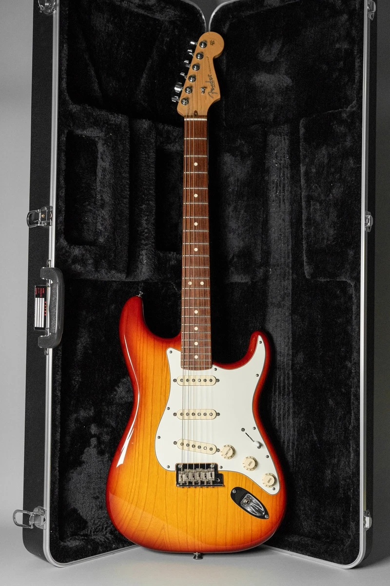 Preços baixos em 2010 Fender American Standard Stratocaster | eBay