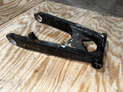 Rear Swingarm Assy. / Complete Back Swing Arm 95-01 ZX11 Ninja ZX