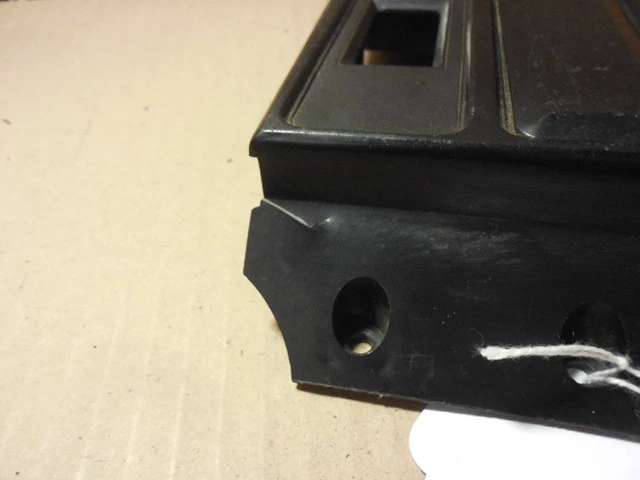 Chrysler LeBaron 1989 2 puertas descongelador trasero ventana interruptor bisel 4373474 Foto 3 de 4