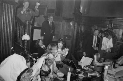Brian Jones & Mick Jagger Rolling Stones A Custard Pie Fight Kensingt 1968 PHOTO