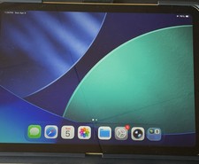 Apple iPad Air Yellow Tablet iPadOS