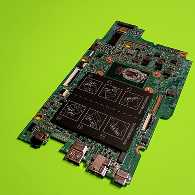 DELL INSPIRON 17 7773 17.3'' Intel i7-8550U 1.8GHz Motherboard Y11G4 - TESTED 