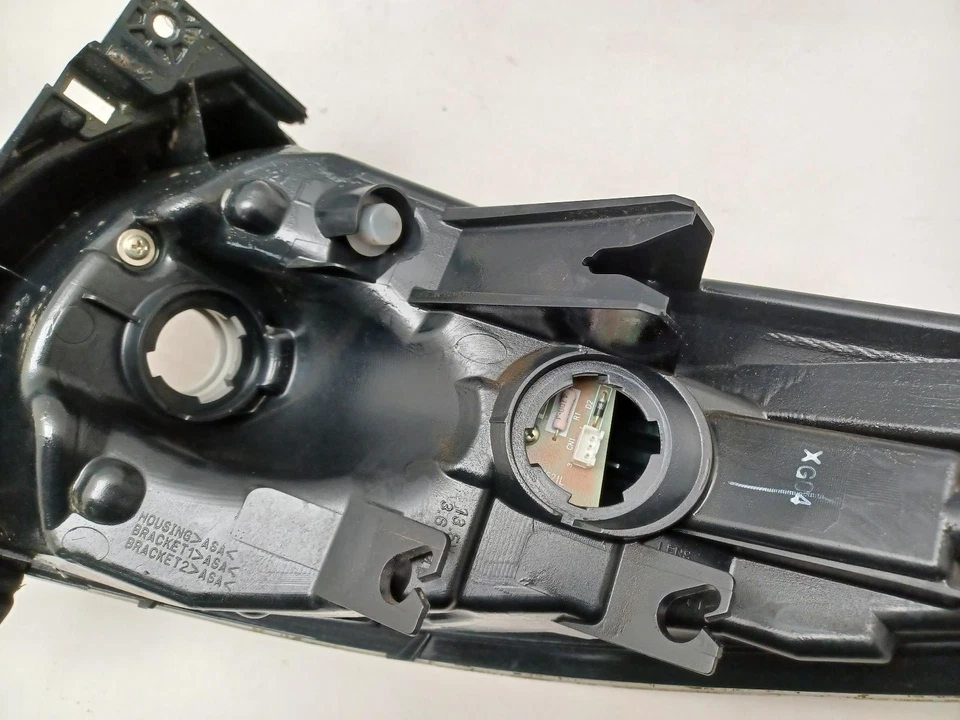 MAZDA 5 luces traseras luz trasera N/S 2008-2010 desconocido SUV LH Foto 4 de 4