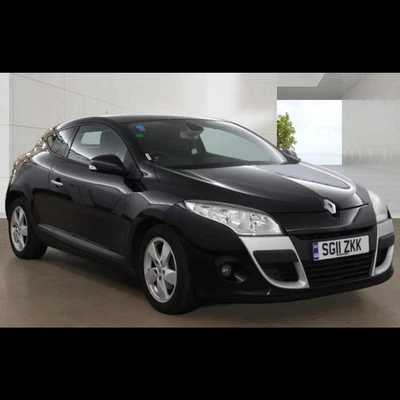 2011 Renault Megane 1.6 16V 110 Dynamique TomTom 3dr COUPE PETROL Manual - Image 1 of 4