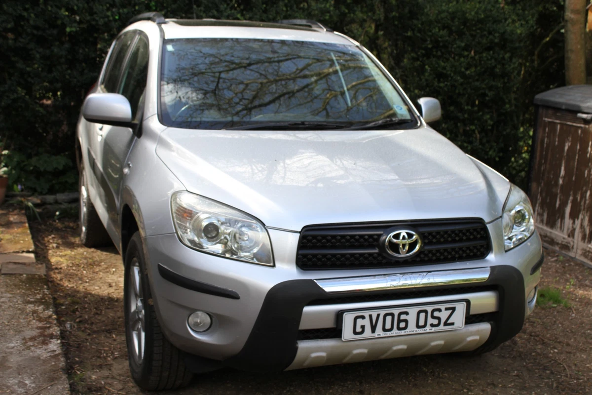 Toyota RAV4 2006 2.2 D-4D D-CAT (gen 3) - Auto ABC