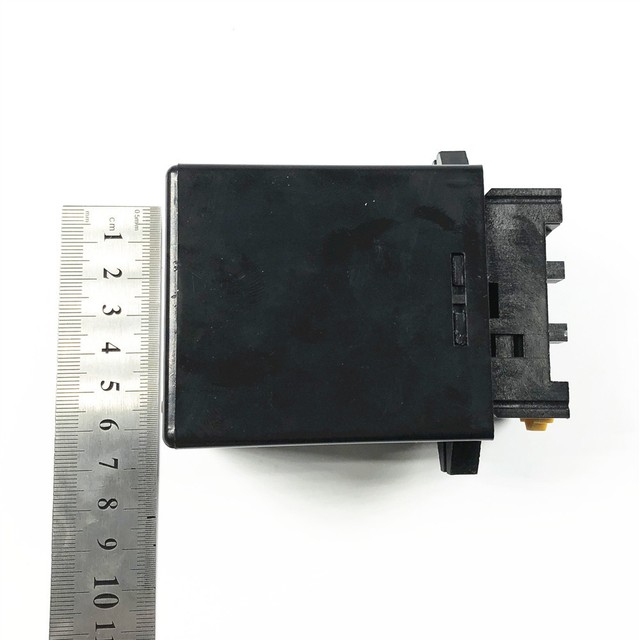 AFR-1 Water Liquid Level Floatless Relay AC110 220V With PF083A Socket