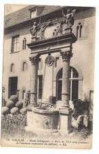 colmar musée schongauer, puits du XVIe siècle