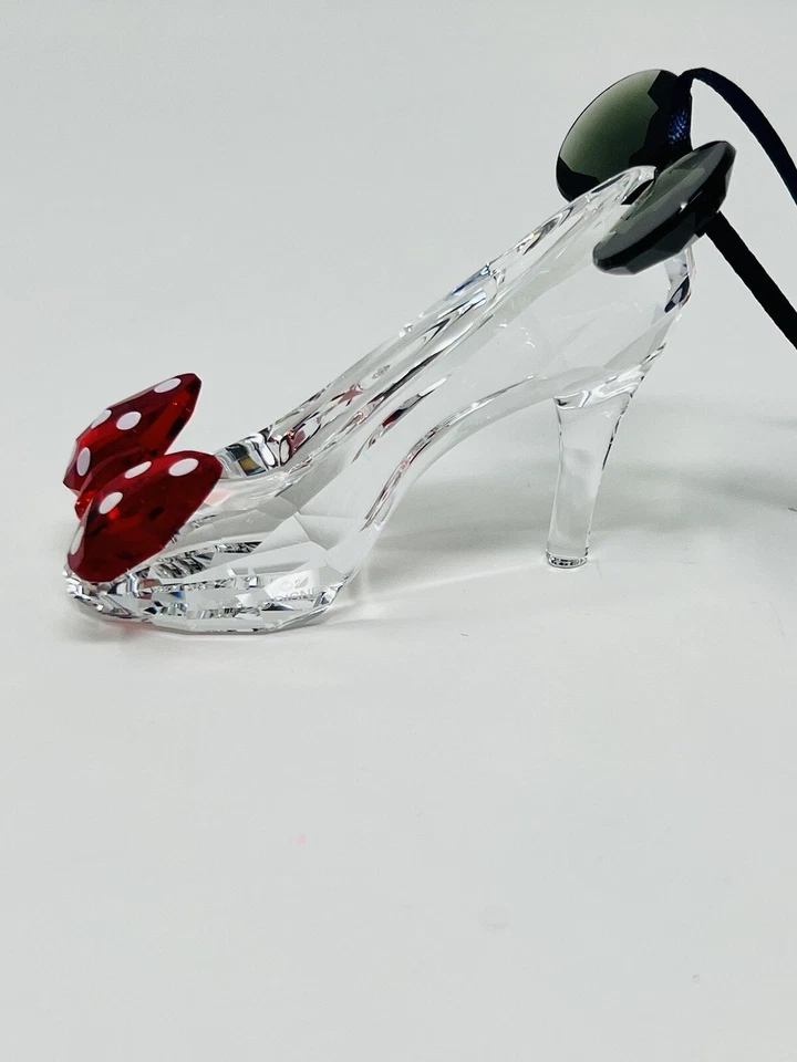 Zapato Swarovski Disney Inspirado en Minnie Mouse Cristal Adorno Orejas y Lazo Foto 4 de 4