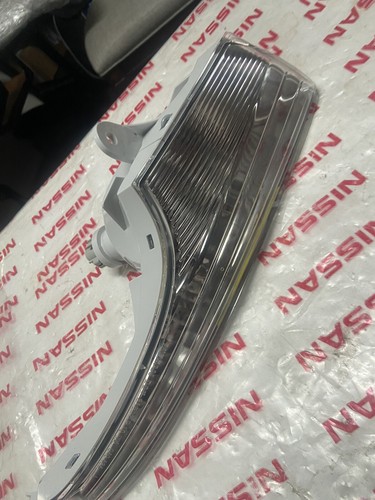 2013-16 Nissan Altima Driver LH Left Turn Signal Light 26135-3TA0A OEM See Pics - Picture 2 of 4