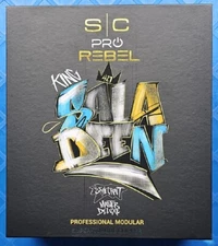 StyleCraft Limited-edition King Saladeen Pro Rebel Clipper w/MGS Comb 110-220 V