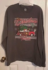 Buc-ee's Christmas in Texas Gray Size Large Long Sleeve Shirt