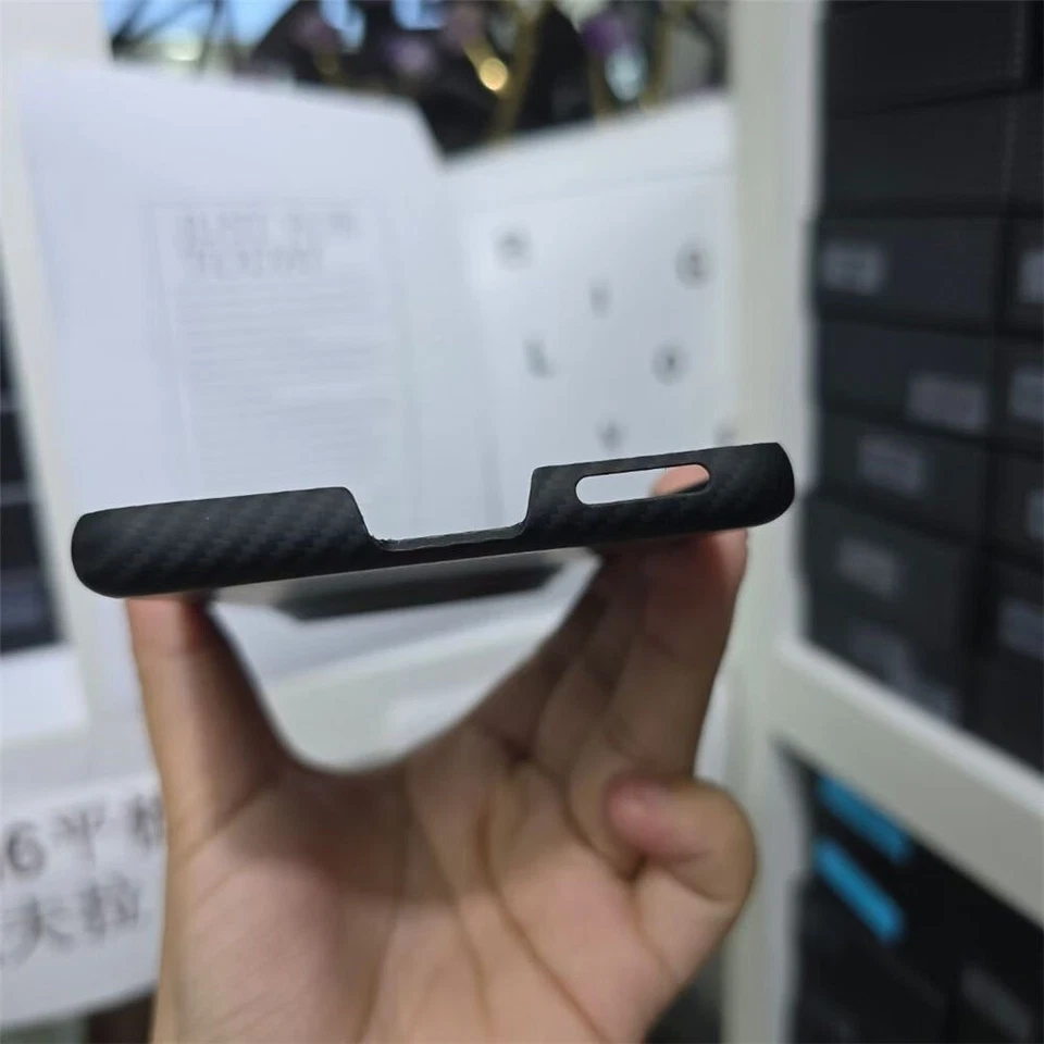 Genuine Carbon Fiber Magsafe Case For Huawei Mate70 Pro 70 Matte Hard Cover - Image 4 of 4