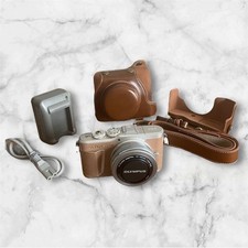OLYMPUS PEN e pl9 Mirrorless ZUIKO 14 42mm