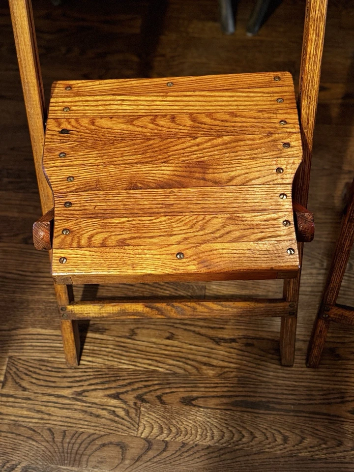 Vintage SNYDER CHAIR COMPANY Oak Wood Folding Chairs 2 Pack Set - USA USA USA - Image 4 of 4