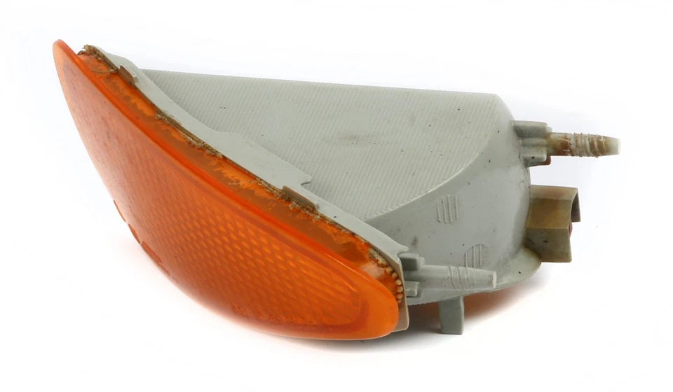 1994-06 Chevrolet Tahoe Pontiac Grand Prix OEM farol de neblina direito 16518020 - Imagem 2 de 4