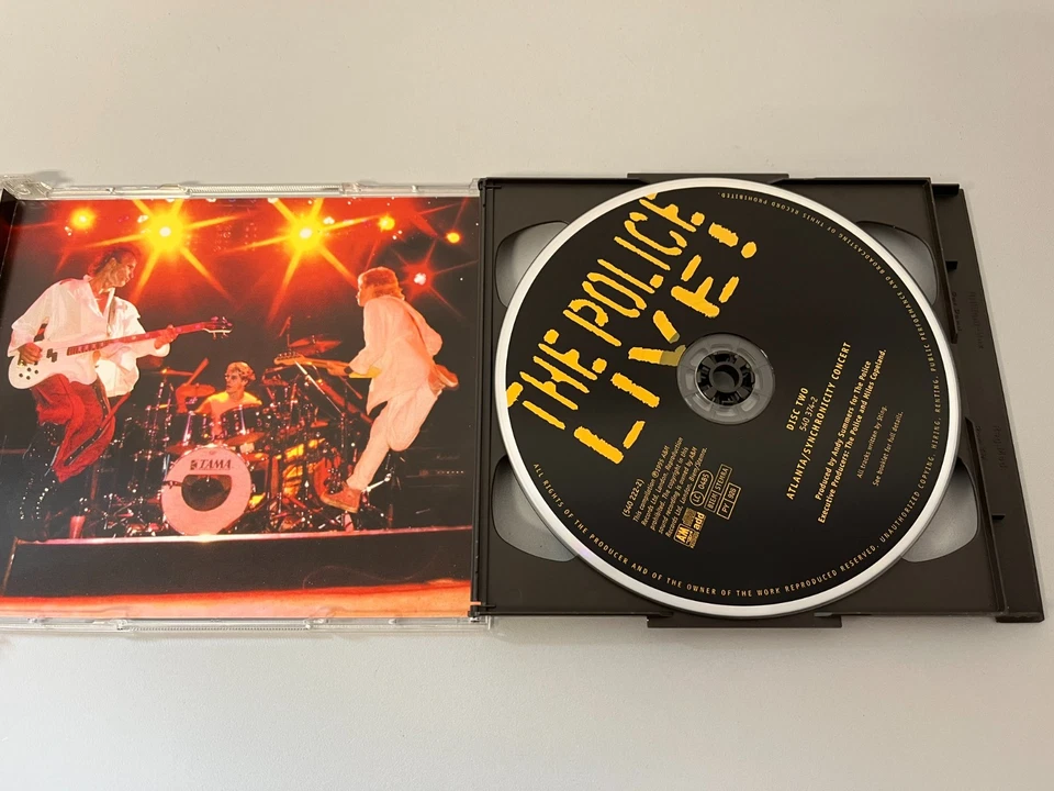 The Police – Live! - Doppel CD © 2003 - Bild 3 von 4