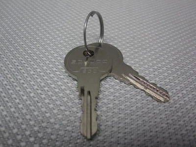 SCHÜCO INTERNATIONAL Schüco 932 Ersatzschlüssel 2 Stück Nr. 932 / 2W932