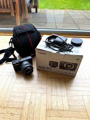 Canon EOS M10 Spiegellose Systemkamera 18MP Schwarz 3'' Klappdisplay 15-45mm
