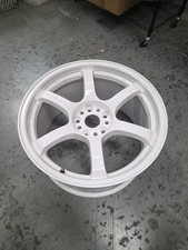 Rays Gram Lights 57DR 18X9.5 +38 5x114.3 White Wheel