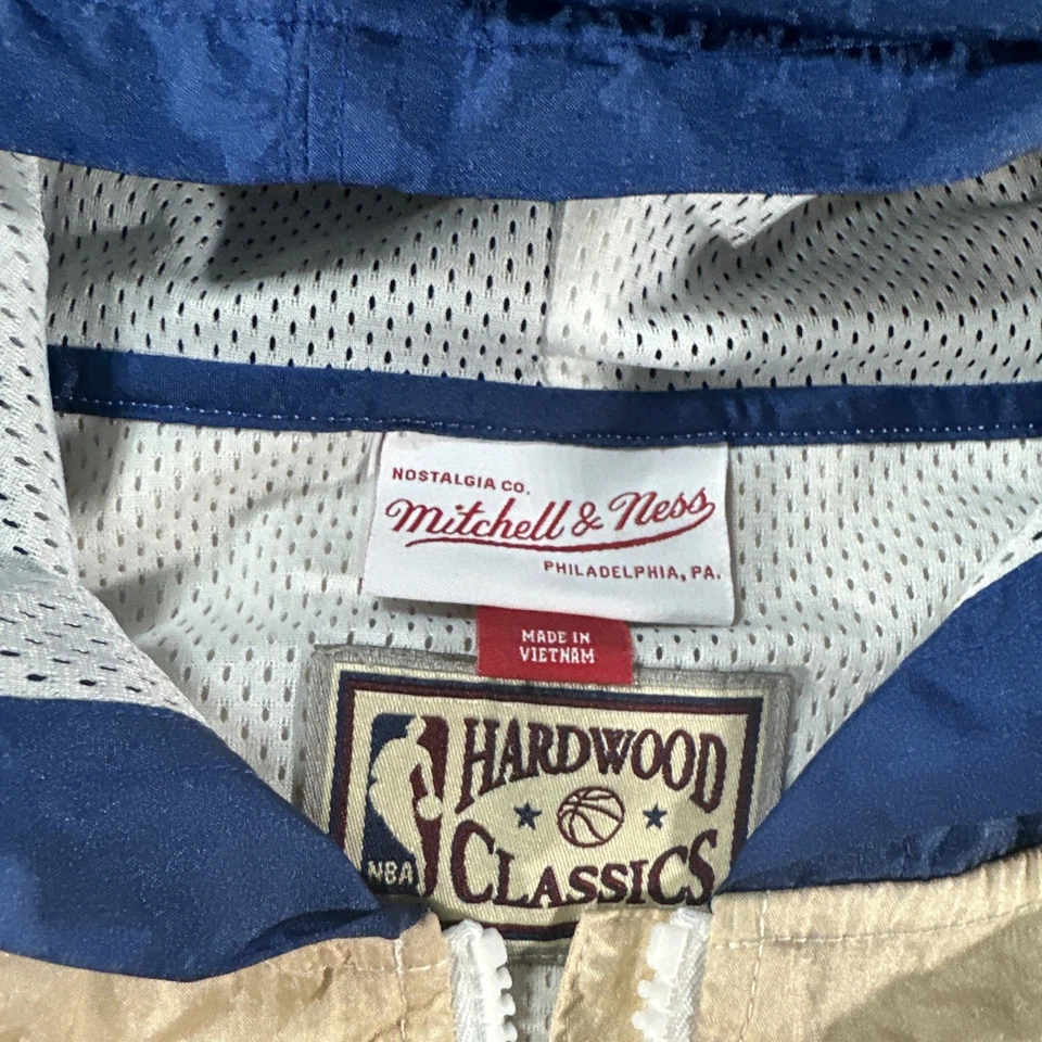 Chaqueta Golden State Para Hombre Grande Azul Amarillo HWC Cortavientos Con Capucha Retro Años 90 NBA Foto 2 de 4