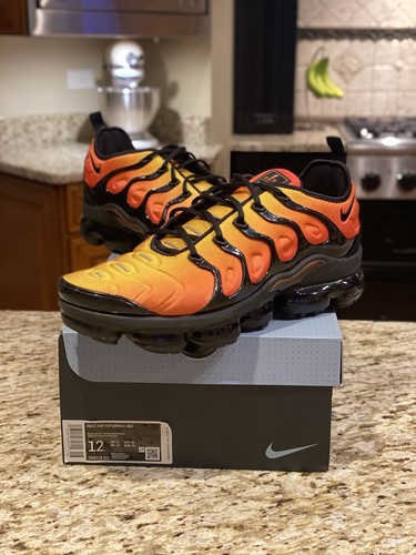 Nike Air VaporMax Plus Sunset Black 