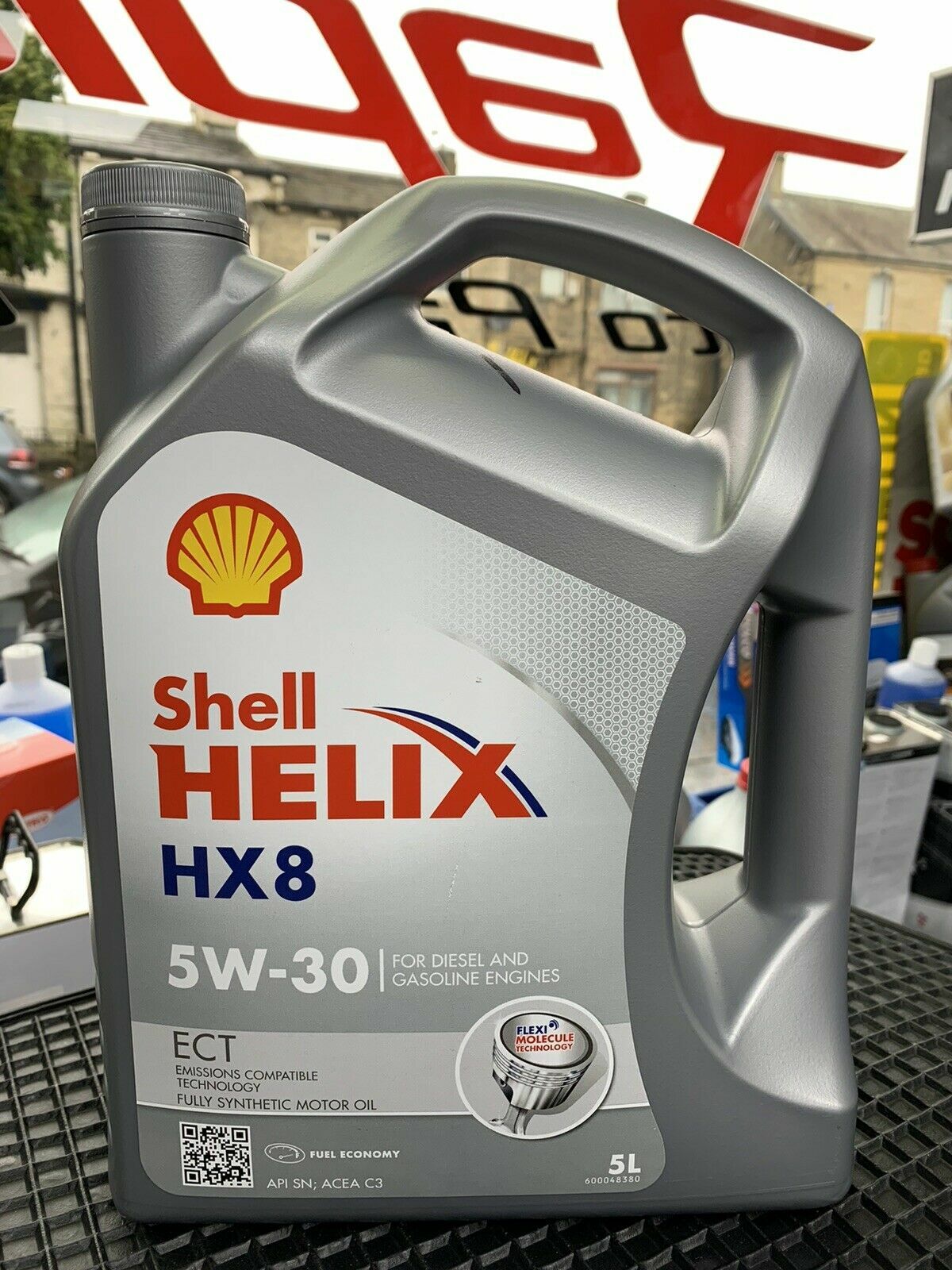 Shell Helix HX8 ECT 5W-30 5W30 Fully Synthetic Engine Oil - 5 Litres 5L
