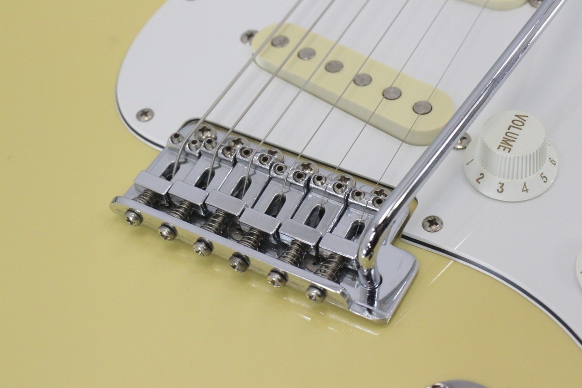 FERNANDES RST-50 '76 Revival Series Made in Japan ST Type Solid