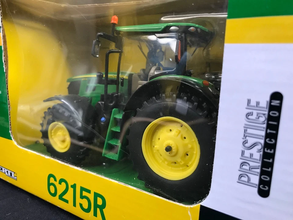 Ertl John Deere Prestige Collection 6215R 1:32 - Image 4 of 4
