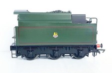 HORNBY MERCHANT NAVY CLASS 5,100gal TENDER IN BR GREEN WITH SMALL EARLY BR CREST