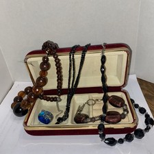 Maroon Velvet Small Jewelry Box With Necklace Bracelet Pendant Winter Colors