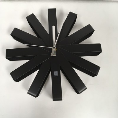 Umbra Ribbon Black Steel Analog Wall Clock, 12 in, 1 AA Battery needed, New