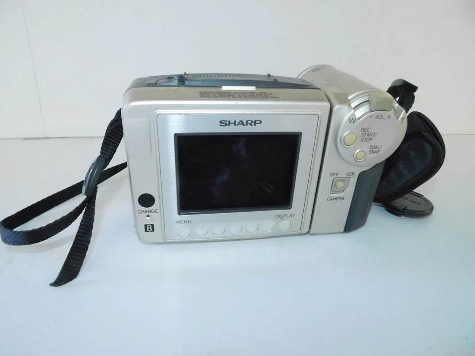 SHARP VL-A45 LCD VIEWCAM 8 400X DIGITAL ZOOM DIS VIDEO CAMERA (JPS62) - Image 4 of 4