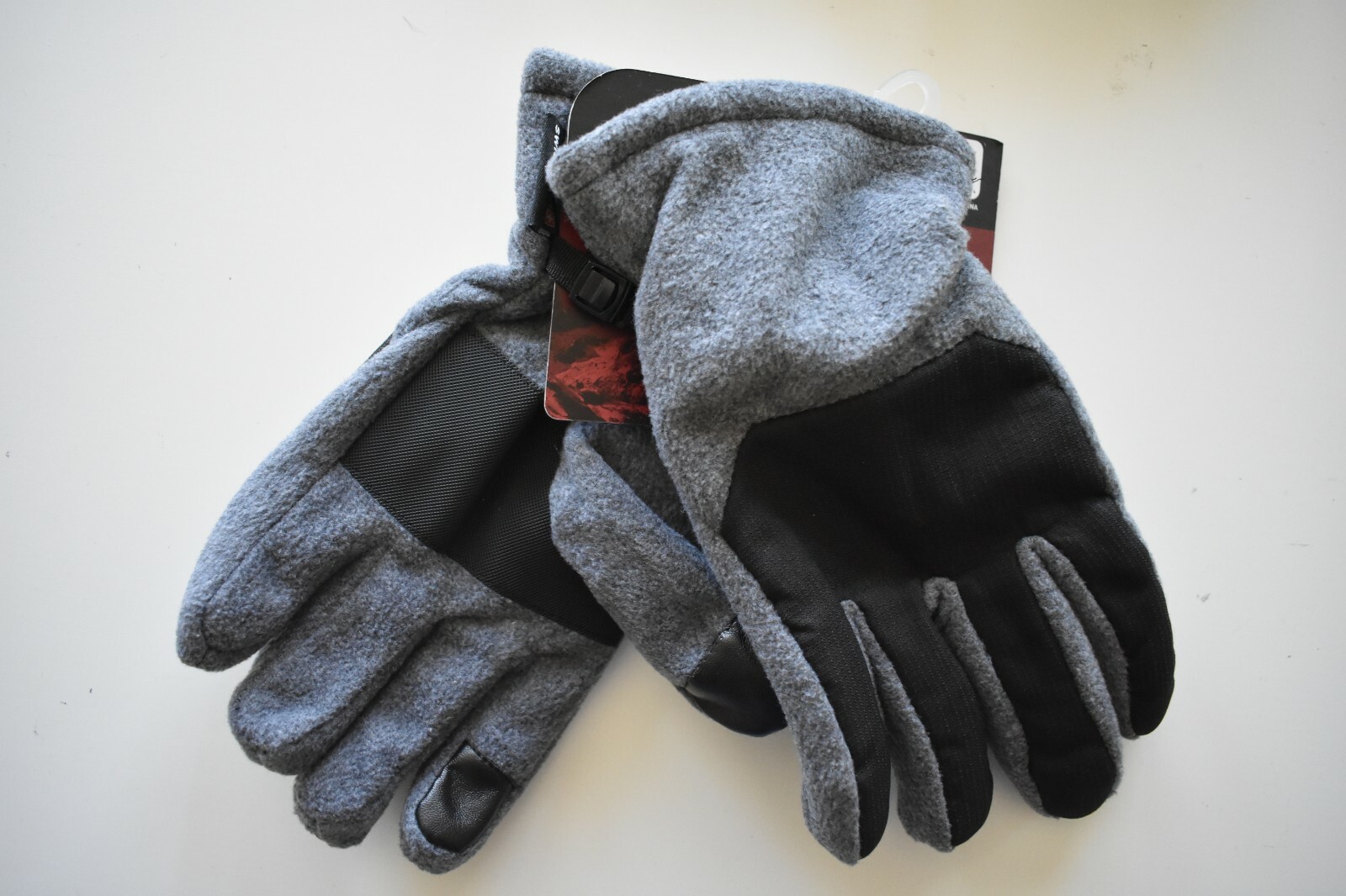 Swiss Tech Men's 3M Thinsulate Fleece Gloves Touchscreen Compatible S/M