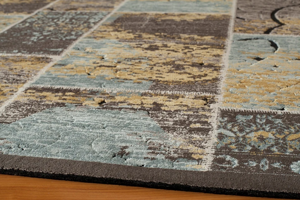 Momeni Vogue Viscose With Cotton Backing Blue Area Rug 6'7" X 9'3" - Image 2 of 2