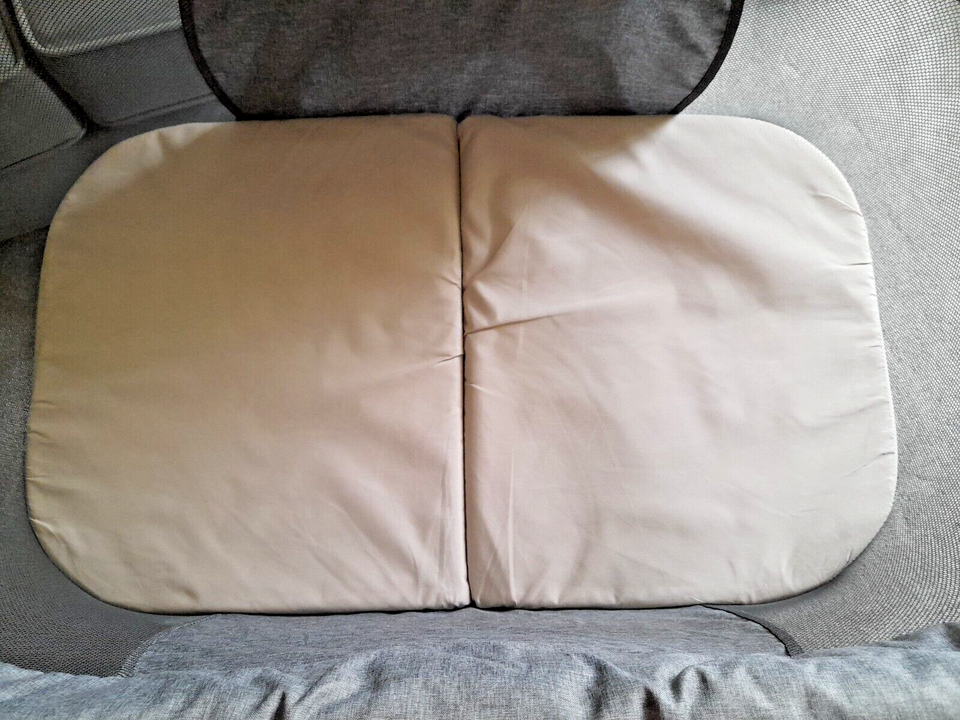 KANGU BY BABY ELEGANCE GREY FOLDING BEDSIDE TRAVEL COT CRIB EXCELLENT