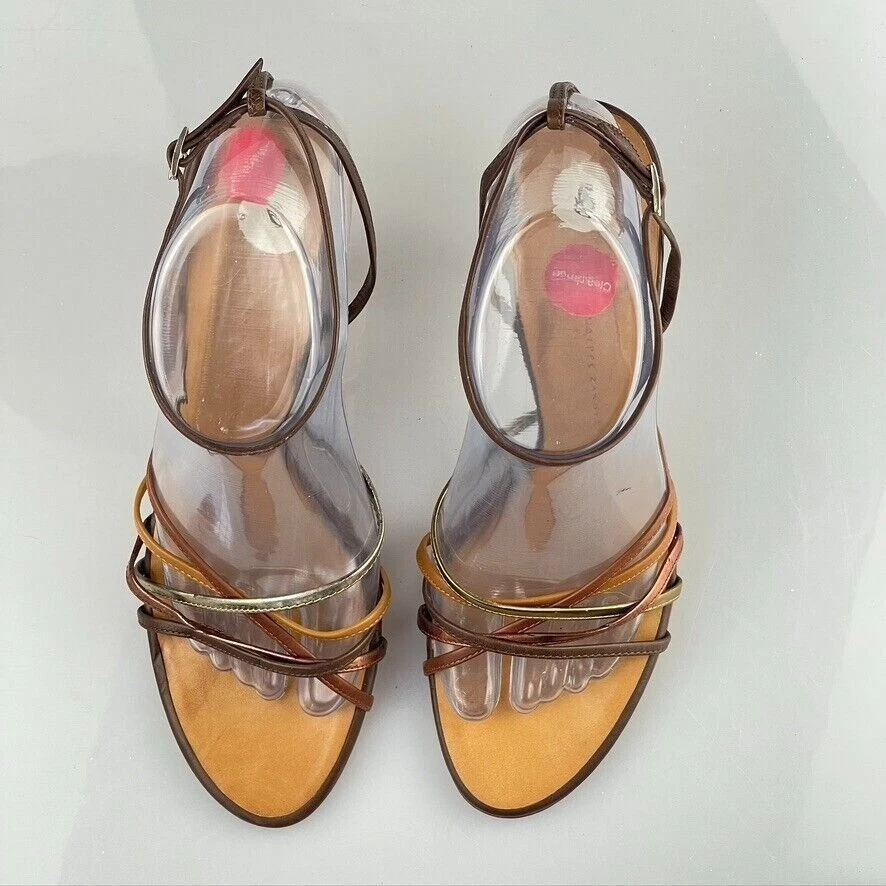 Tacones Giuseppe Zanotti para mujer con tiras de cuero metálico talla 9B hechos en Italia Foto 3 de 4