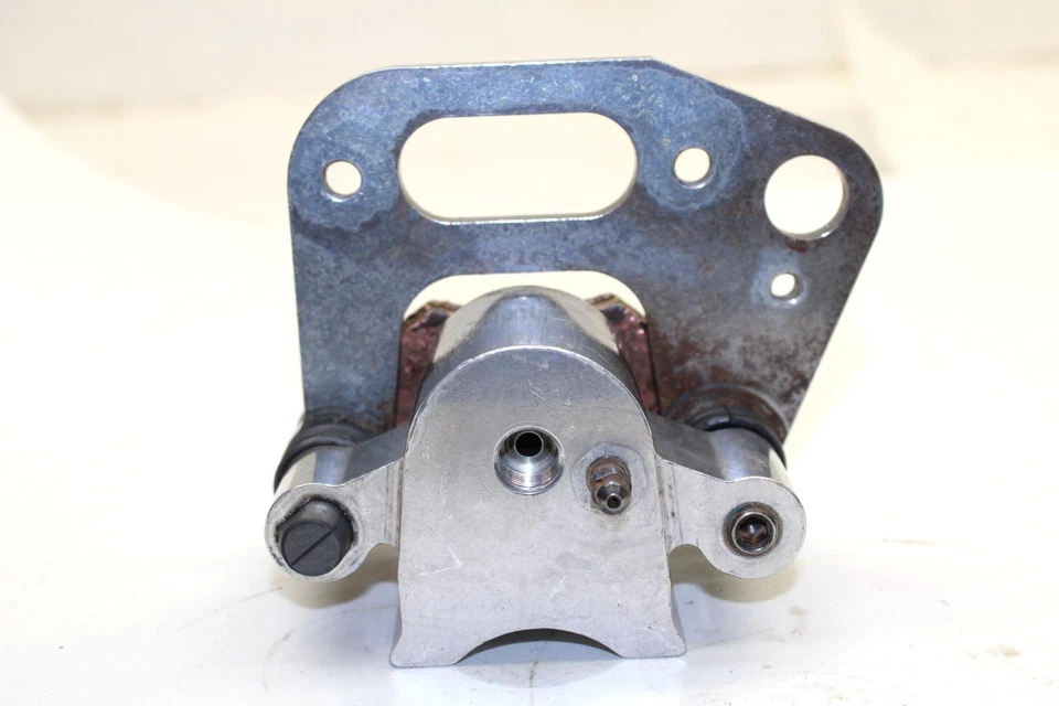 Pinza delantera derecha Polaris Magnum 425 1995 OEM 1910310 Q254 Foto 2 de 4