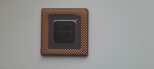 Intel Pentium 133 A80502133 SY028 3.1V rare mobile Pentium 133 vintage CPU GOLD - Picture 4 of 10