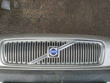 Calandre Volvo S60