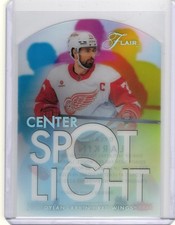 2025-26 UPPER DECK FLAIR CENTER SPOT LIGHT DYLAN LARKIN