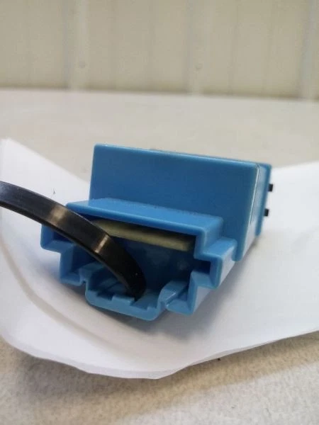 2004 MITSUBISHI ENDEAVOR DOME LIGHT CONTROL SWITCH OEM USED TESTED - Image 2 of 3