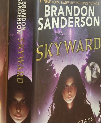 Skyward” by Brandon Sanderson (2018, Hardcover) 1st/1st