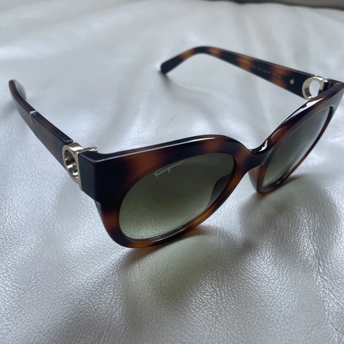 Salvatore Ferragamo Sunglasses SF1031S-214-53 New with tags SF 1031S 214 53mm Womens Cat Eye Sunglasses – Bluefly main image 3